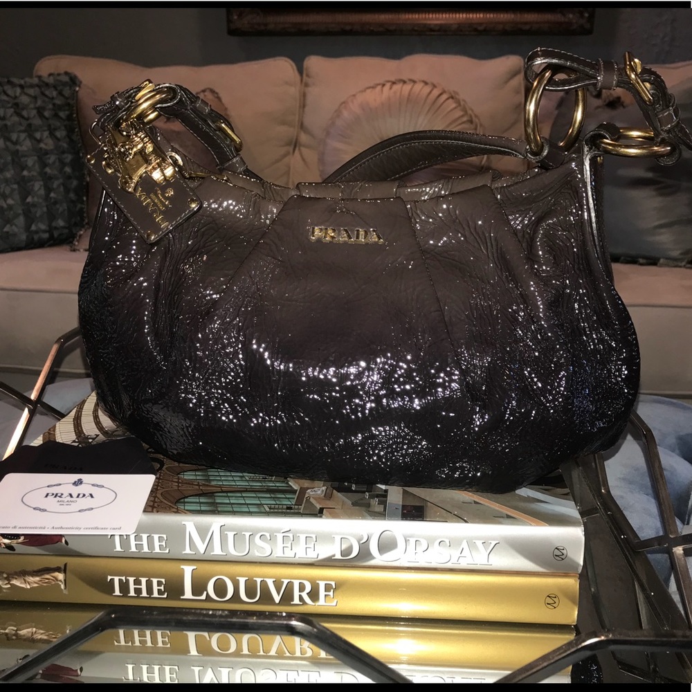 ❌❌SOLD❌❌Authentic Prada Purse